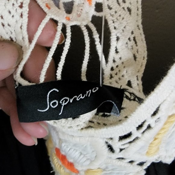 Soprano Crochet Black Tank Top - Picture 5 of 7